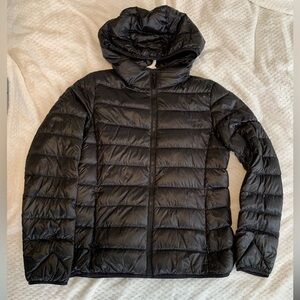 Like new condition down jacket UniQlo